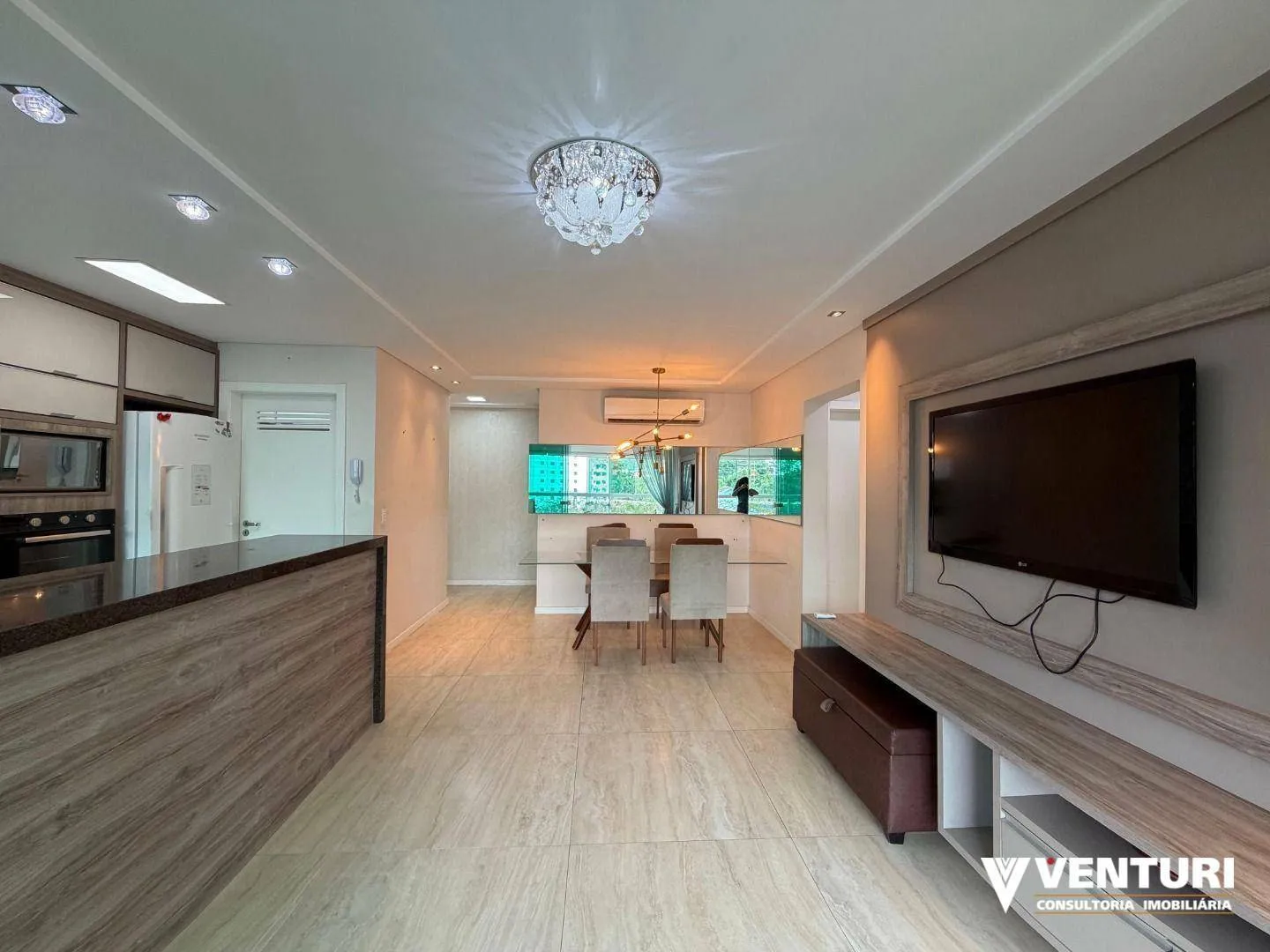 Apartamento com 2 dormitórios, sendo 1 suíte para alugar, 93 m por R$ 5.118/mês - Velha - Blumenau/SC — foto 2