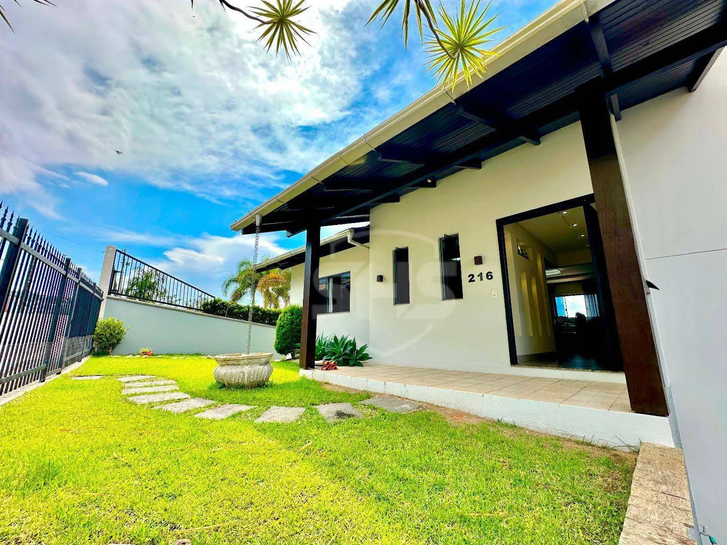 Casa com 3 dormitórios à venda, 225 m por R$ 1.100.000,00 - Escola Agrícola - Blumenau/SC — foto 2