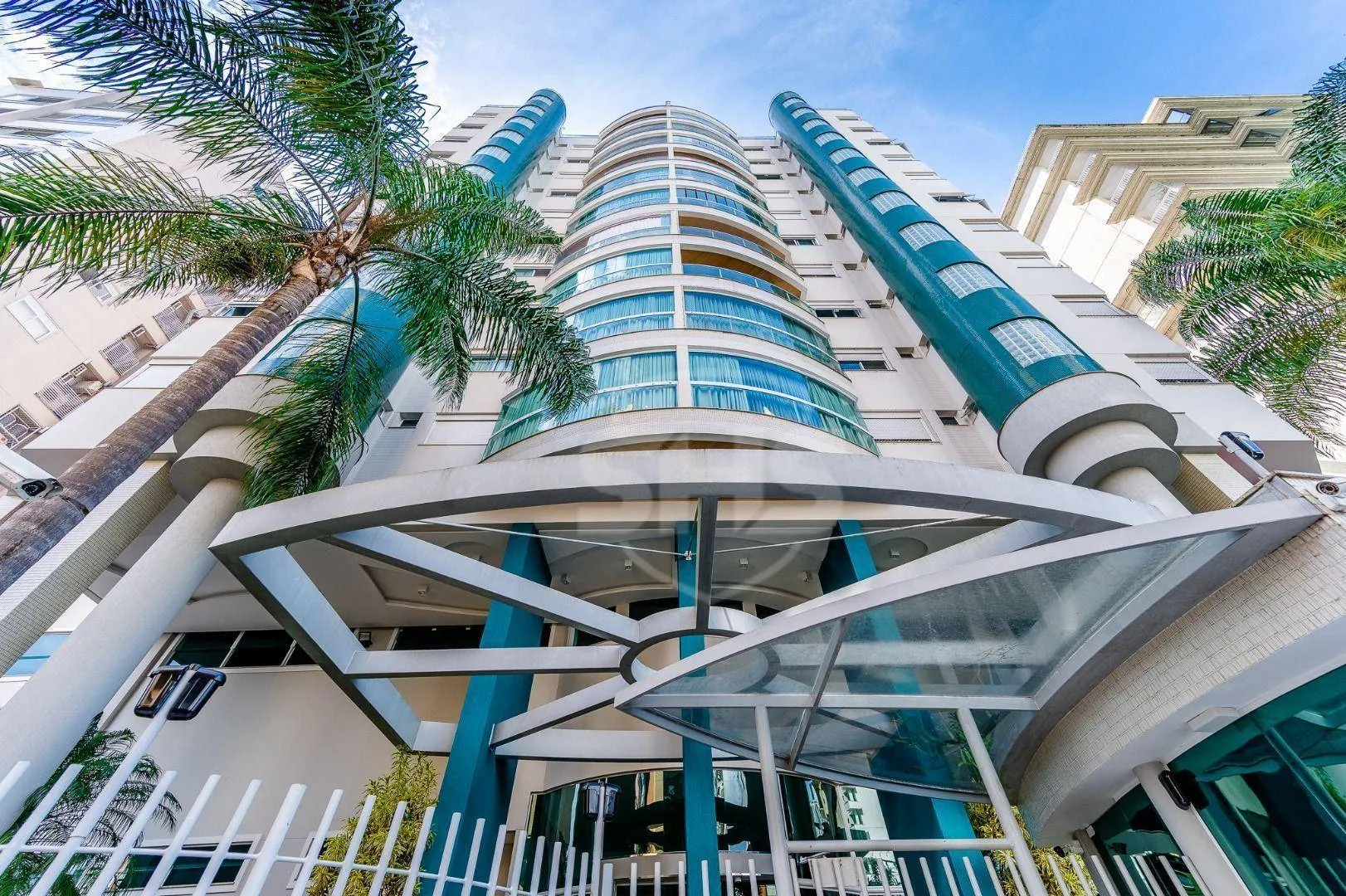 Apartamento com 3 dormitórios à venda, 214 m por R$ 2.200.000,00 - Jardim Blumenau - Blumenau/SC - foto 1