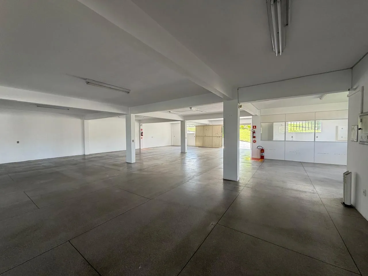 Galpão com 400,00m próximo ao centro de Gaspar — foto 3