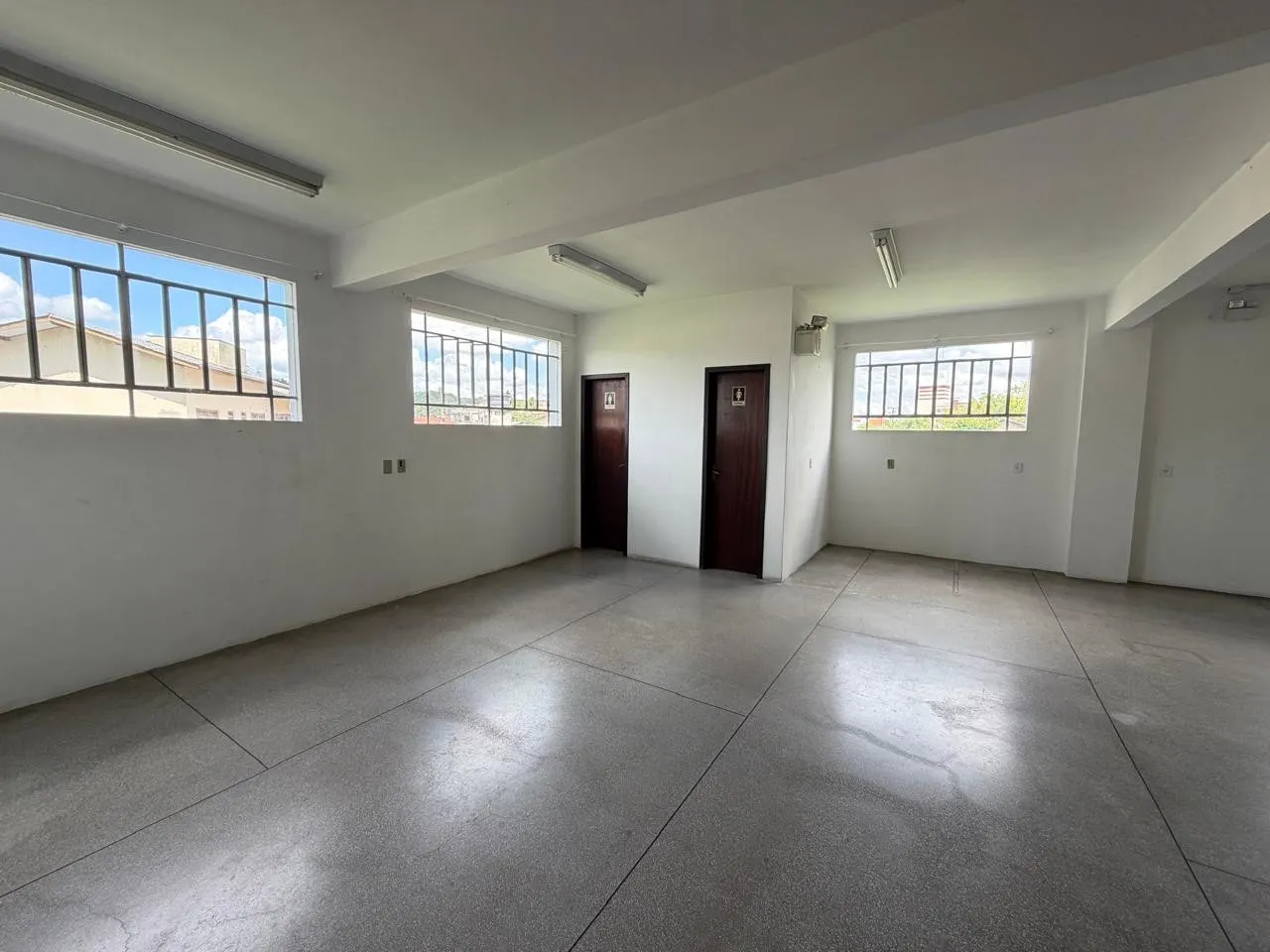 Galpão com 400,00m próximo ao centro de Gaspar — foto 4