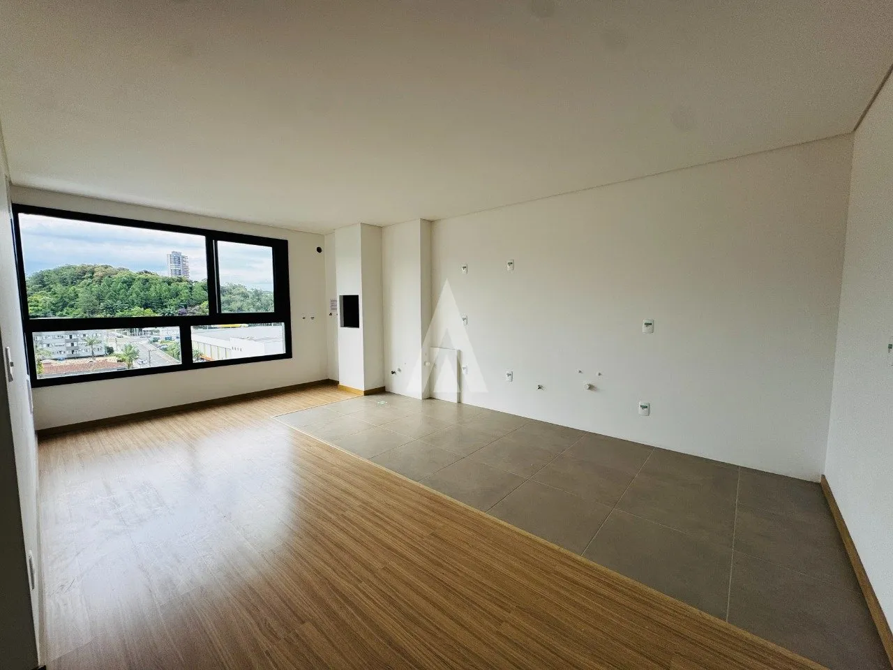 Apartamento com 2 suítes à venda no bairro Anita Garibaldi em Joinville-SC po rR$550.000,00. — foto 4