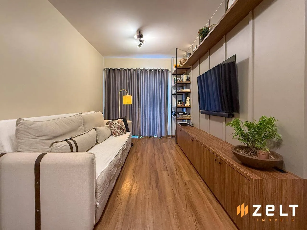 Apartamento com 2 dormitórios à venda, 73 m por R$ 590.000,00 - Vila Nova - Blumenau/SC - foto 1
