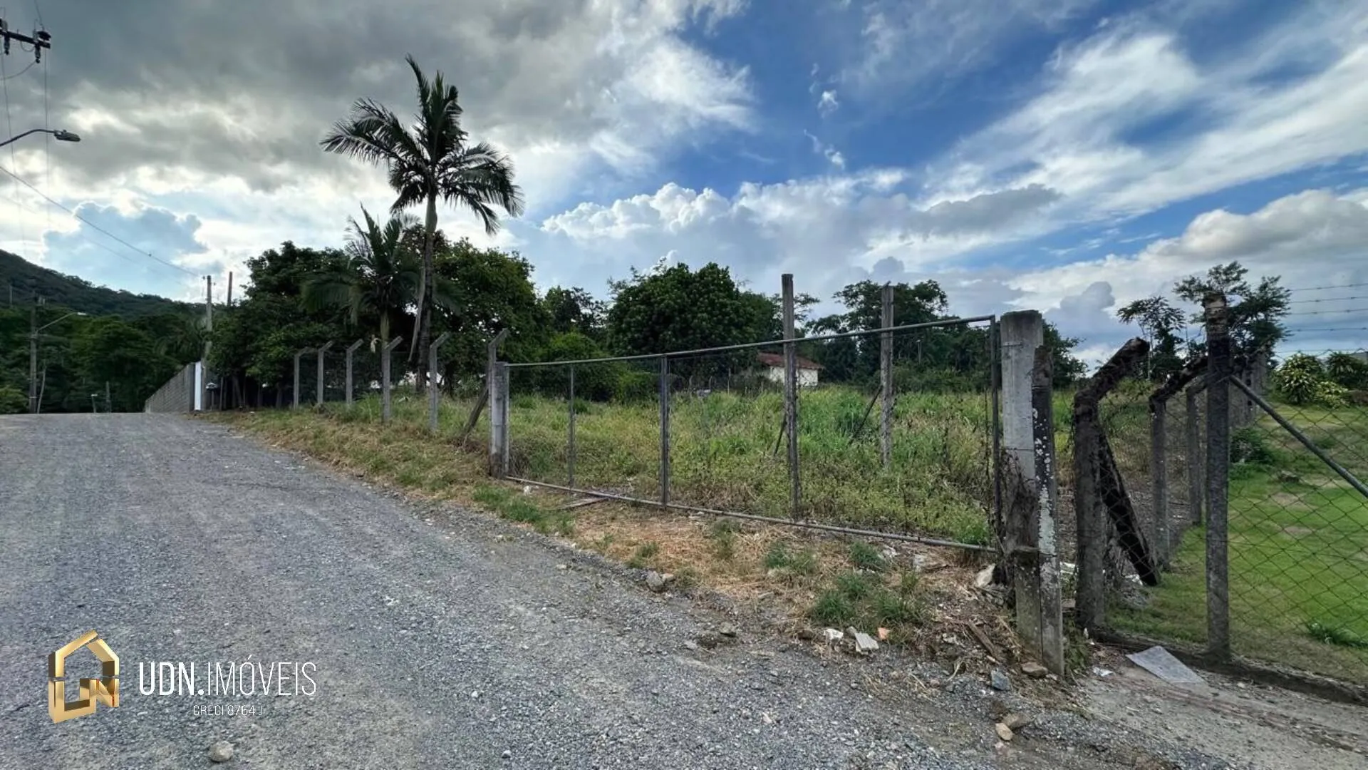 Terreno de 3.000 m Ideal para Galpão Comercial ou Industrial - Passo Manso — foto 3