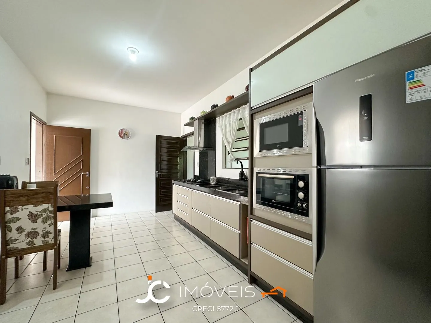 Casa com 4 dormitórios à venda, 177 m por R$ 670.000,00 - Água Verde - Blumenau/SC — foto 2