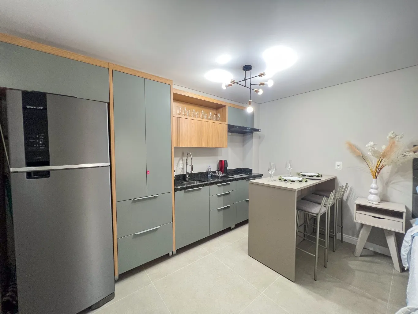 Apartamento Mobiliado com Vaga ao Lado da Vila Germânica - Locação Mensal — foto 5