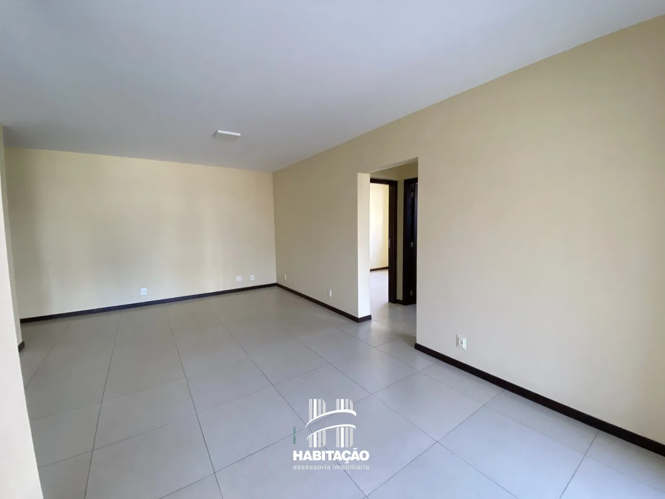 Apartamento 02 Dorm Água Verde — foto 7