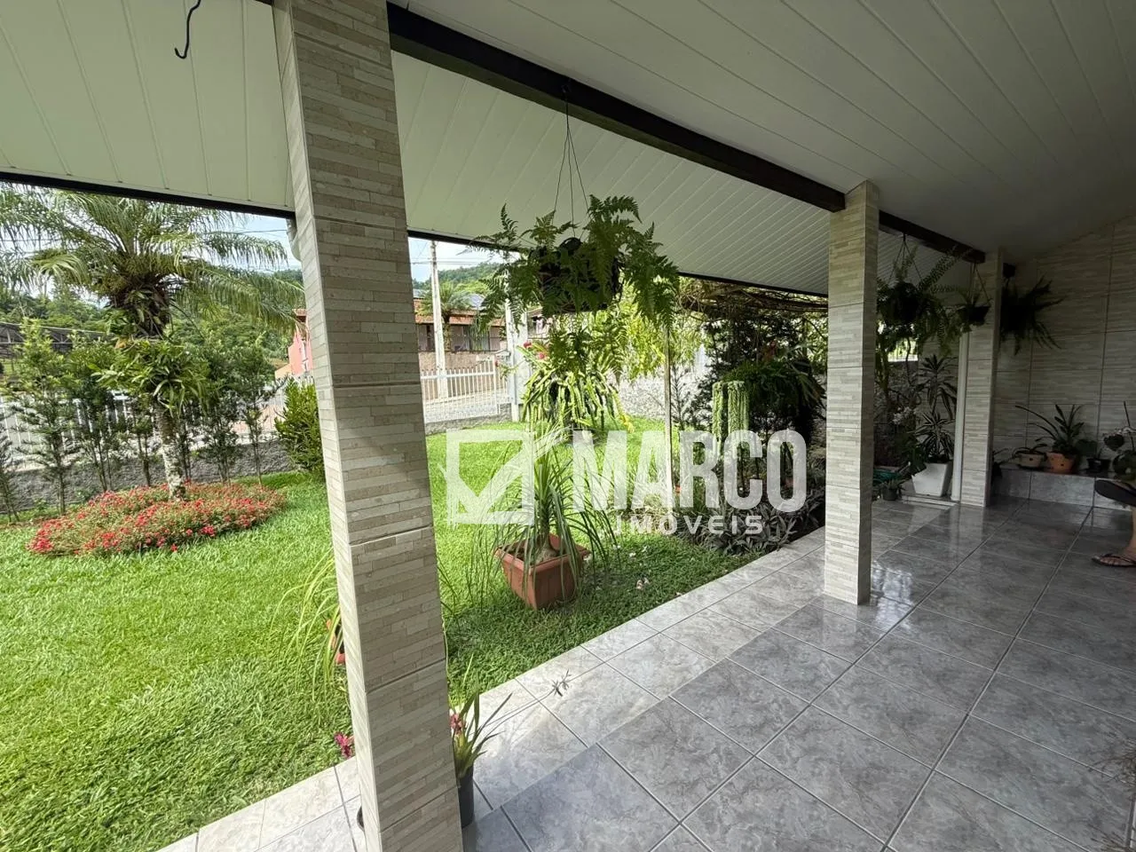 Imóvel completo com duas residências e energia solar em meio à natureza — foto 4
