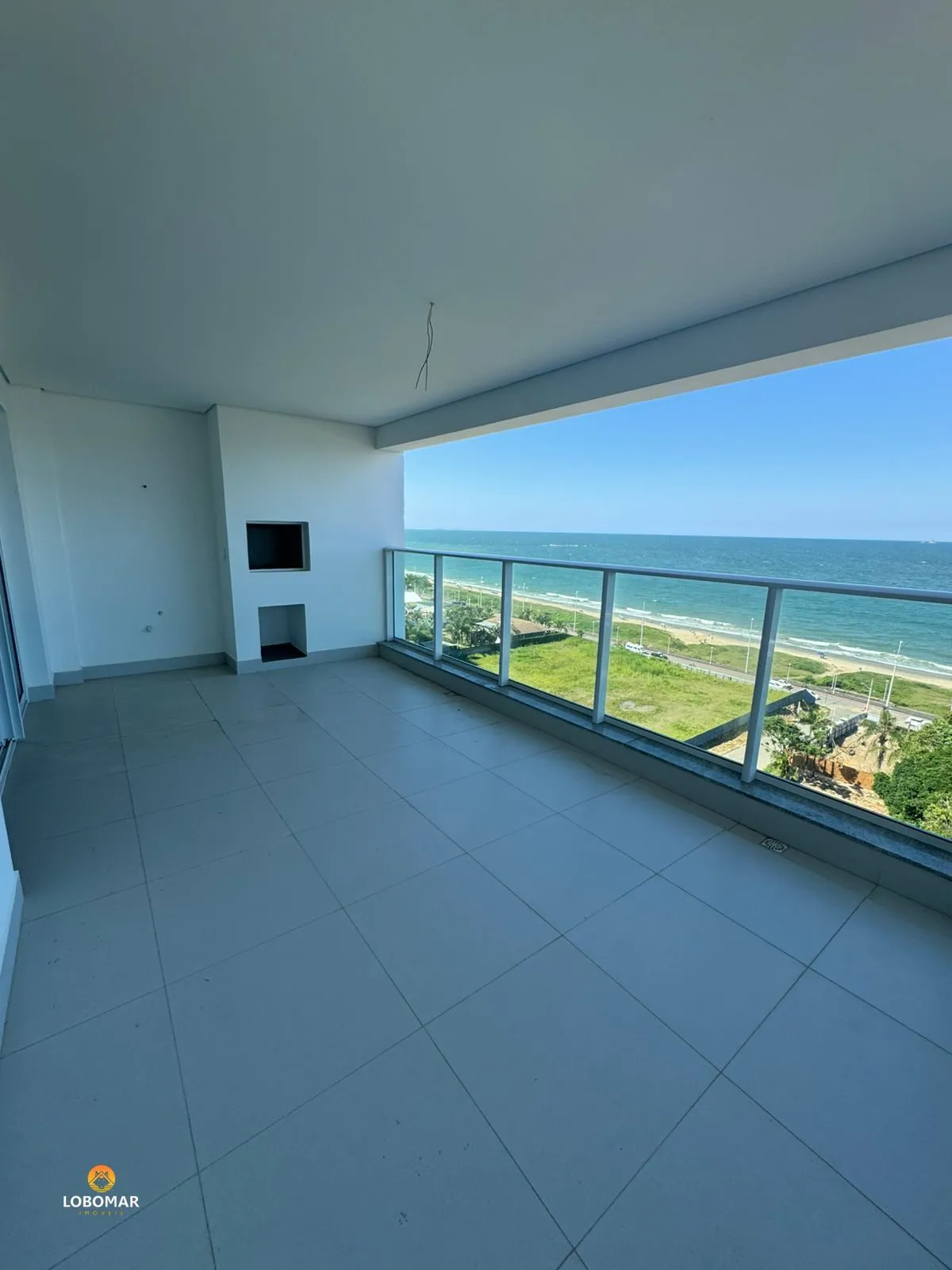 Apartamento frente mar em cond club, em Balneário Piçarras/SC — foto 2