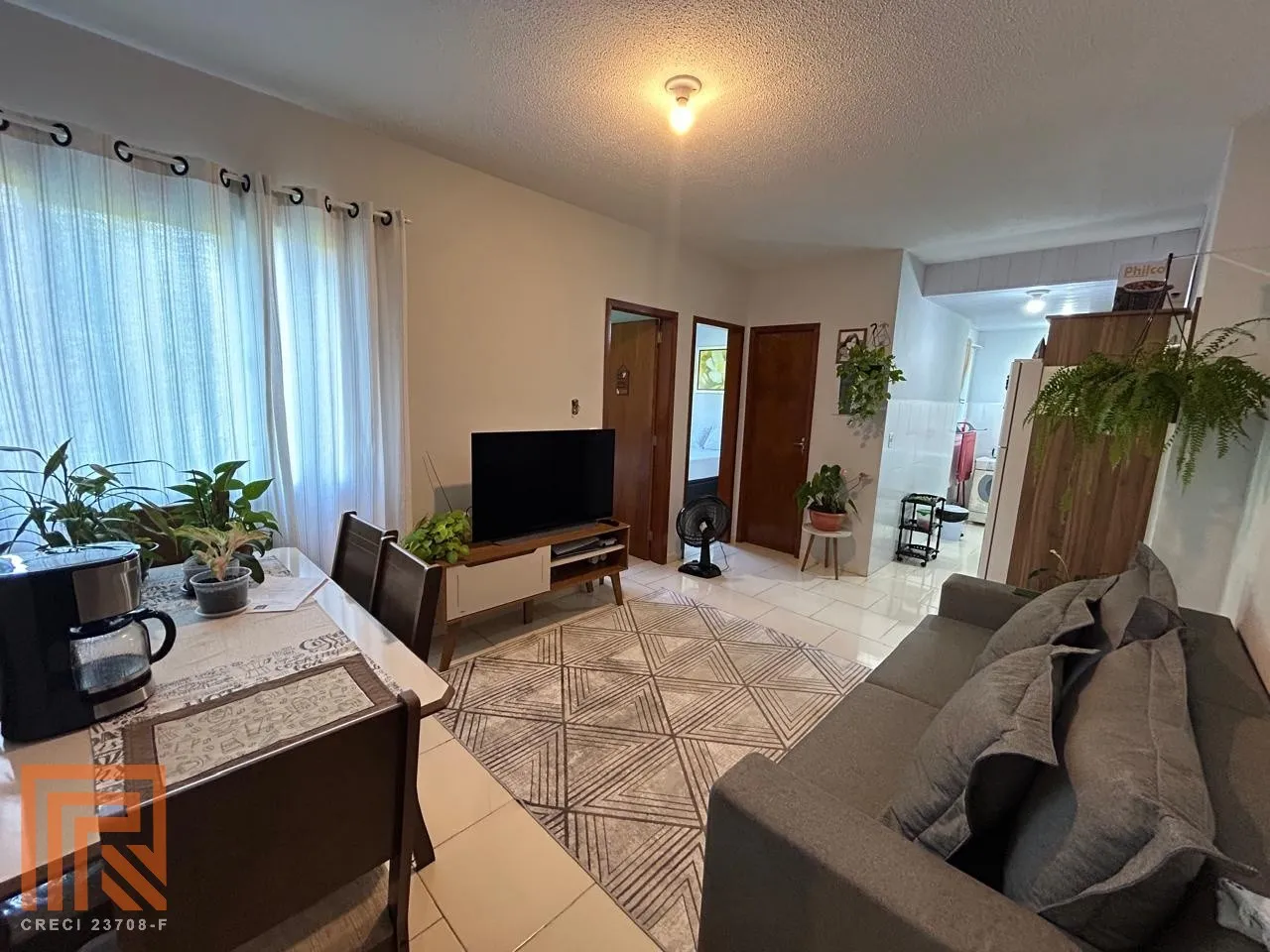 Apartamento próximo ao Centro de Blumenau, com 02 dormitórios. — foto 3