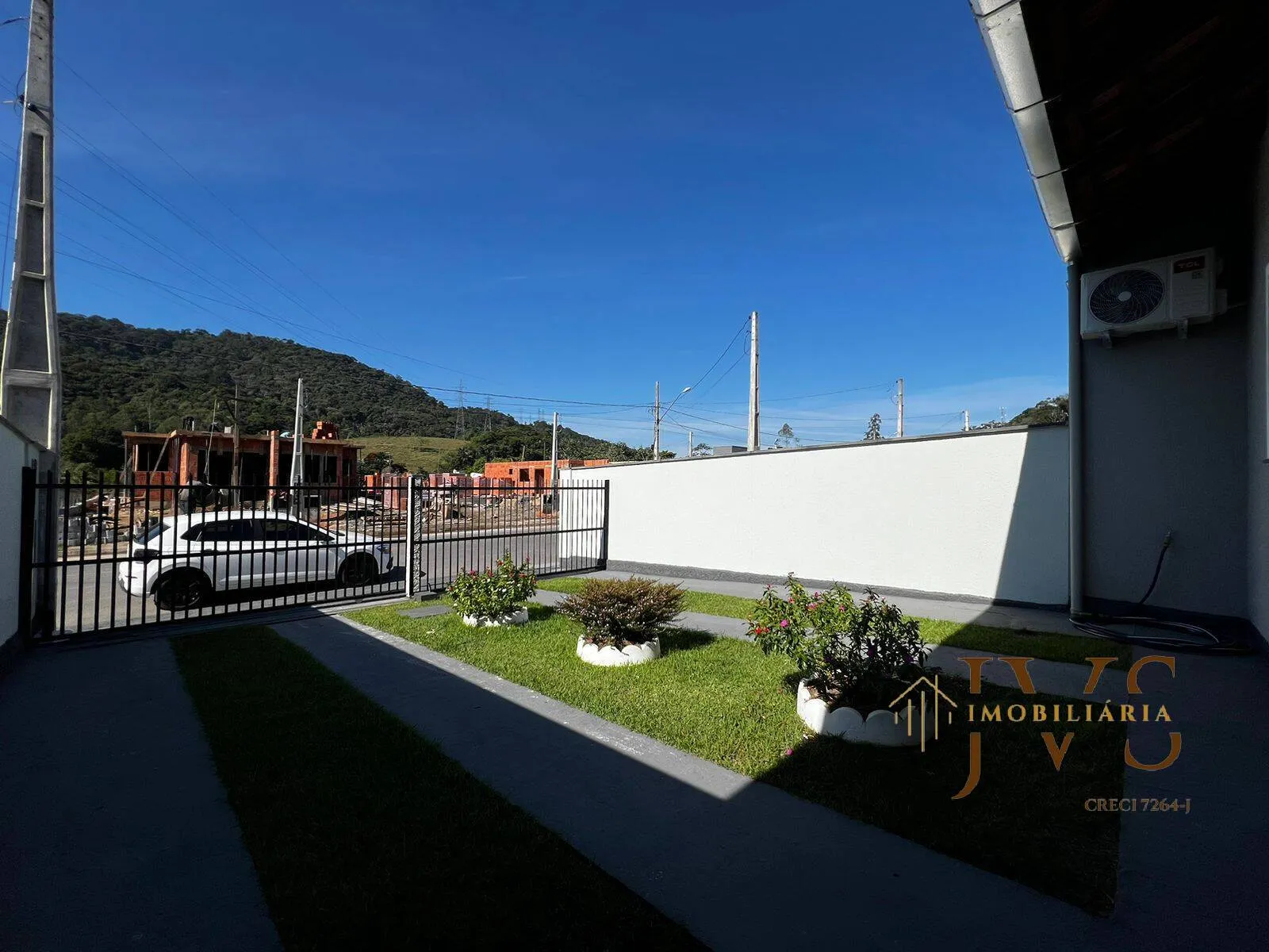 Casa térrea com 2 Quartos sendo uma suíte à Venda, 66 m por R$ 570.000 — foto 2