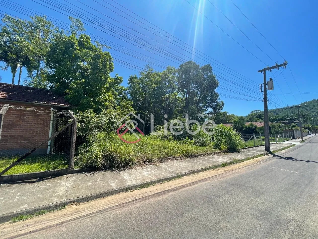 Terreno no Centro de Pomerode com 500,00m fazendo frente em 20,00 metros. — foto 2