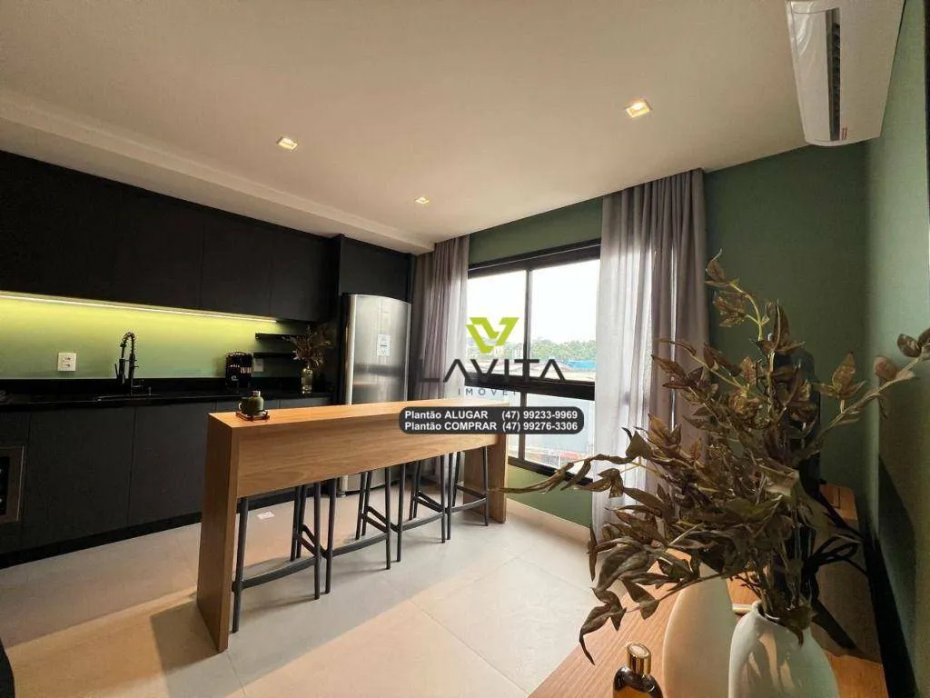 Apartamento com 1 dormitório para alugar, 31 m por R$ 2.830,00/mês - Centro - Blumenau/SC — foto 2