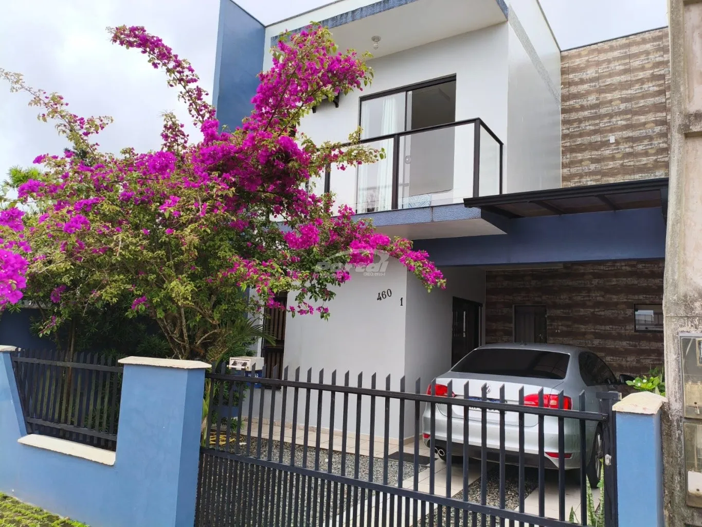 Sobrado mobiliado à venda no Itajuba - 600 metros da Praia - foto 1