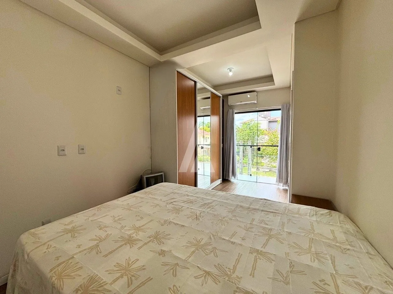 Sobrado Geminado com 2 suítes à venda no bairro Santo Antonio em Joinville, por R$ 475.000.00. — foto 7