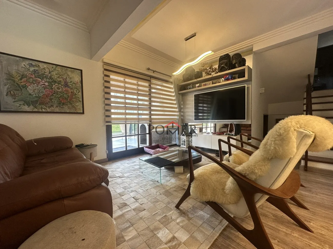 Casa com 4 Quartos sendo 1 Suíte - Piscina Aquecida no Centro de Pomerode/SC - com Localização Estratégica para Potencial Comercial — foto 3