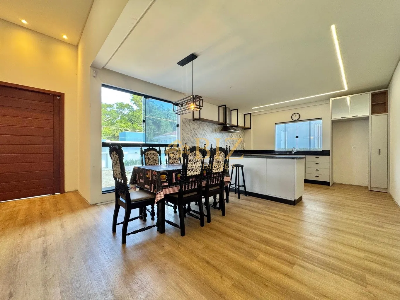 Casa em fase final de construção, com 3 quartos, sendo 1 suíte com closet, no Bairro Itoupavazinha! — foto 2