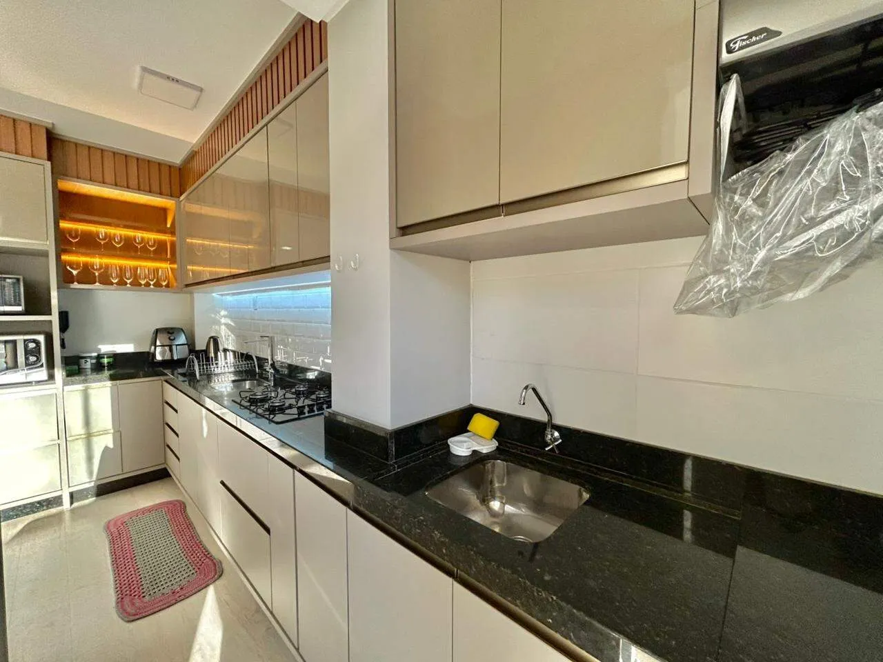 Apartamento Amplo com Suíte e Excelente Localização Próximo ao Centro — foto 6