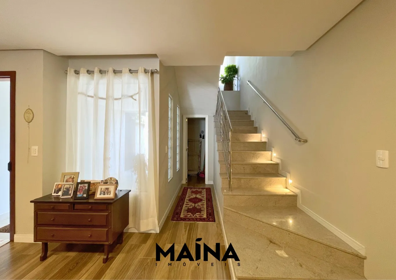 SOBRADO NOVO 3 DORMITÓRIOS MOBILIADO BAIRRO VELHA — foto 4