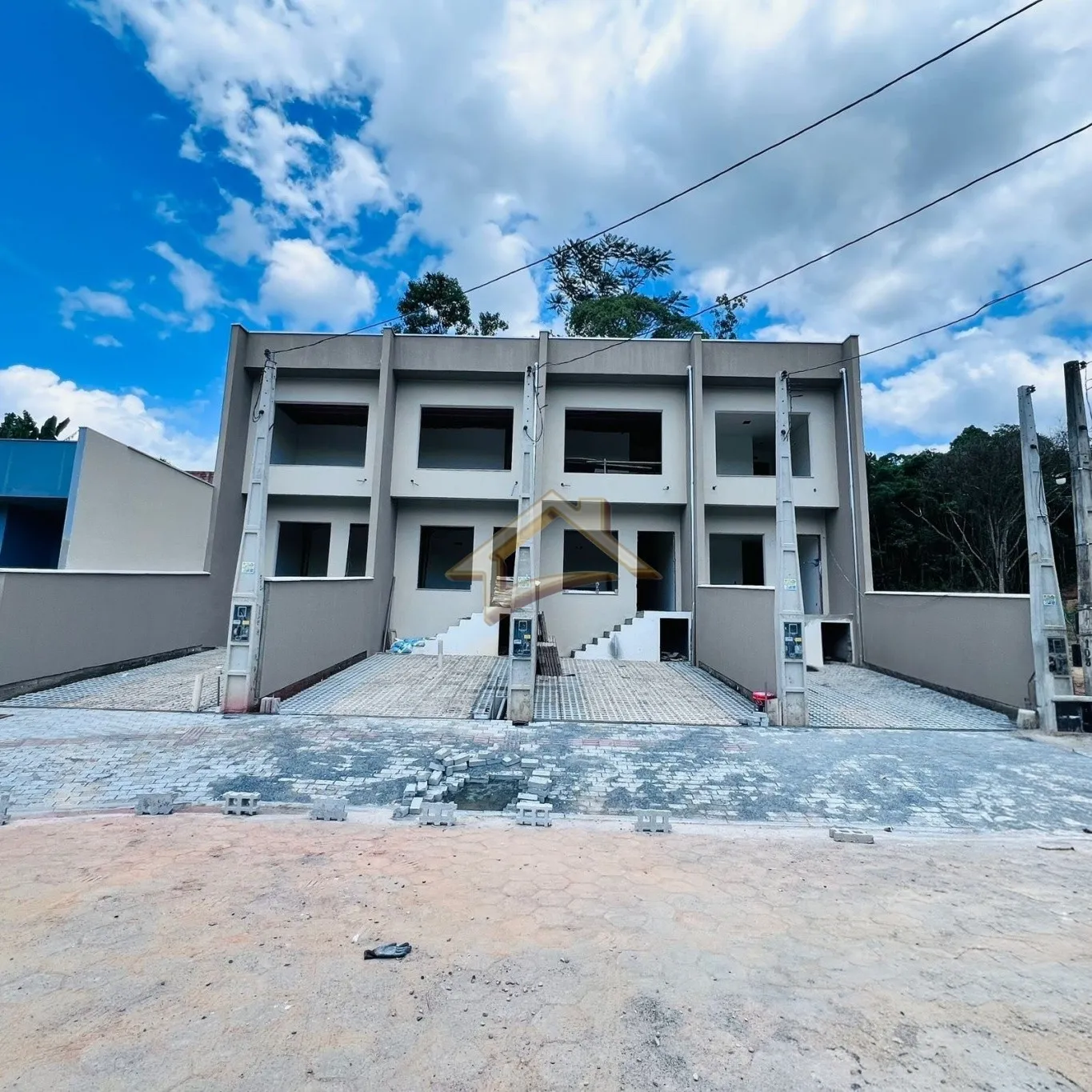 Se encante com este belíssimo imóvel localizado no bairro Itoupava Central em Blumenau! - foto 1