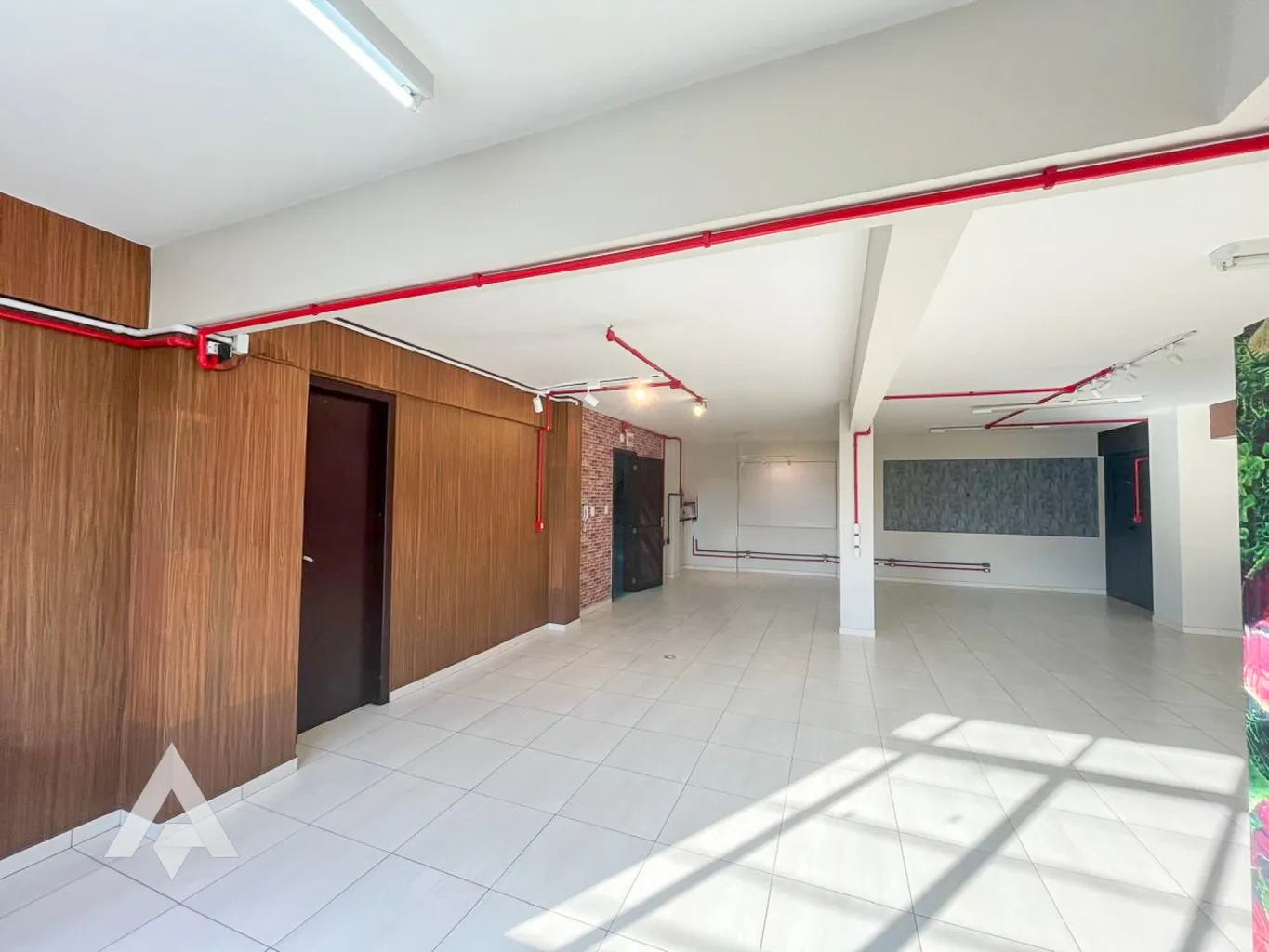 Sala comercial para locação, 100m por R$ 3.500,00 - Bairro Velha - Blumenau/SC — foto 4