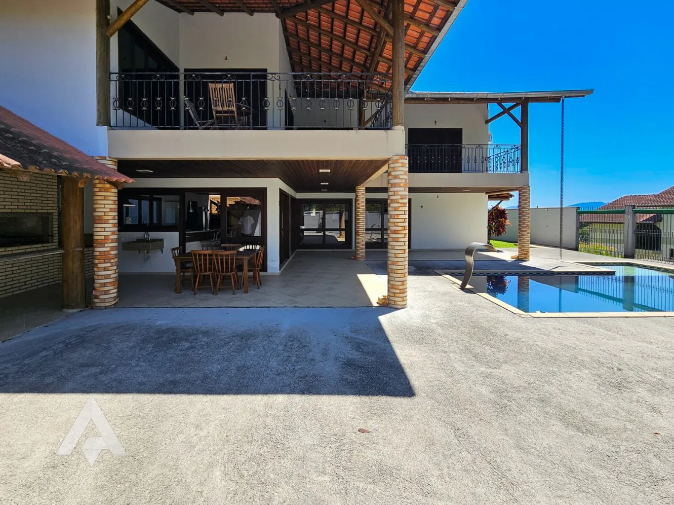 Casa com 4 suítes à venda por R$ 1.750.000,00 - Bairro Escola Agricola - Blumenau/SC - foto 1