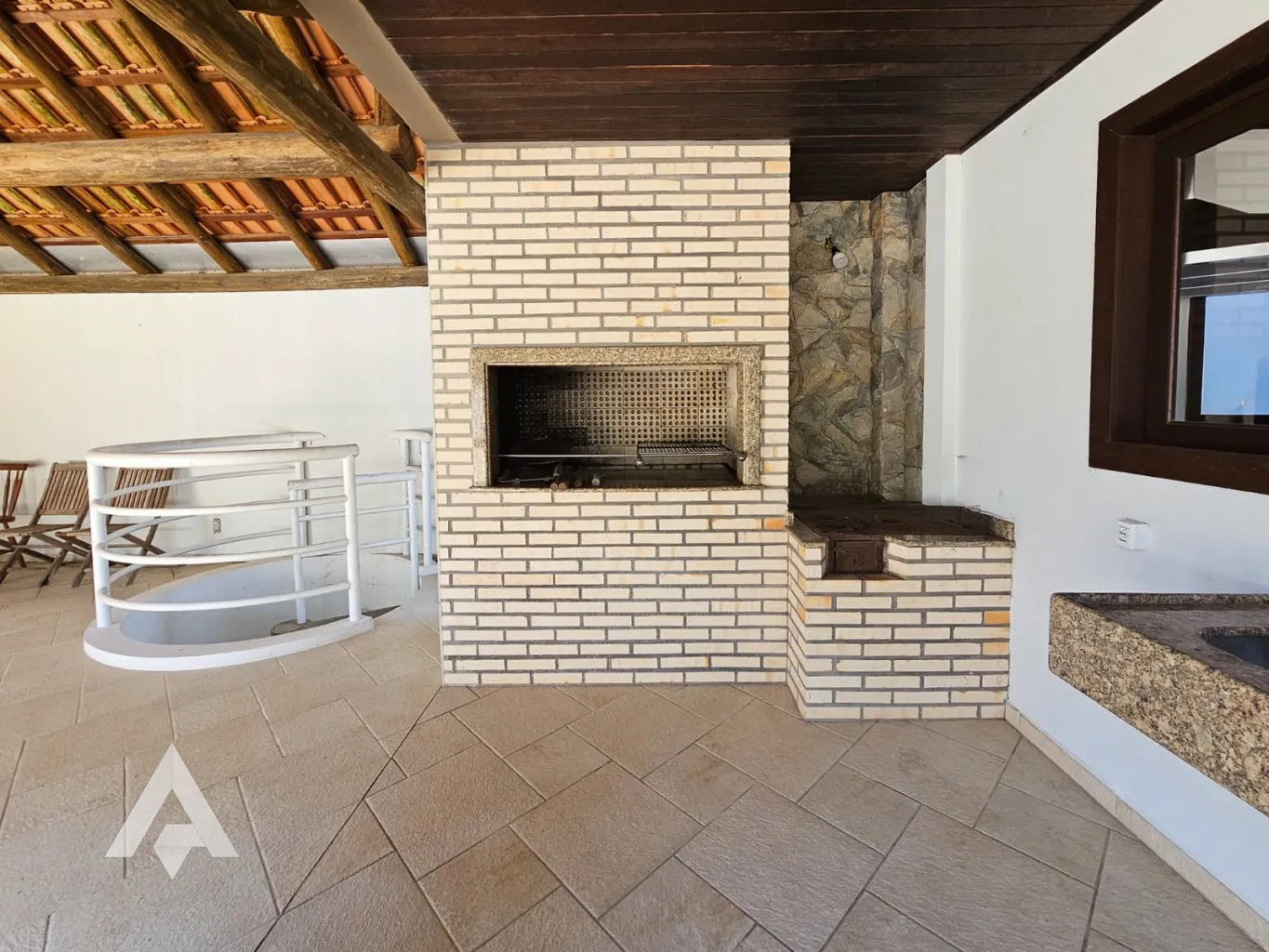 Casa com 4 suítes à venda por R$ 1.750.000,00 - Bairro Escola Agricola - Blumenau/SC — foto 4