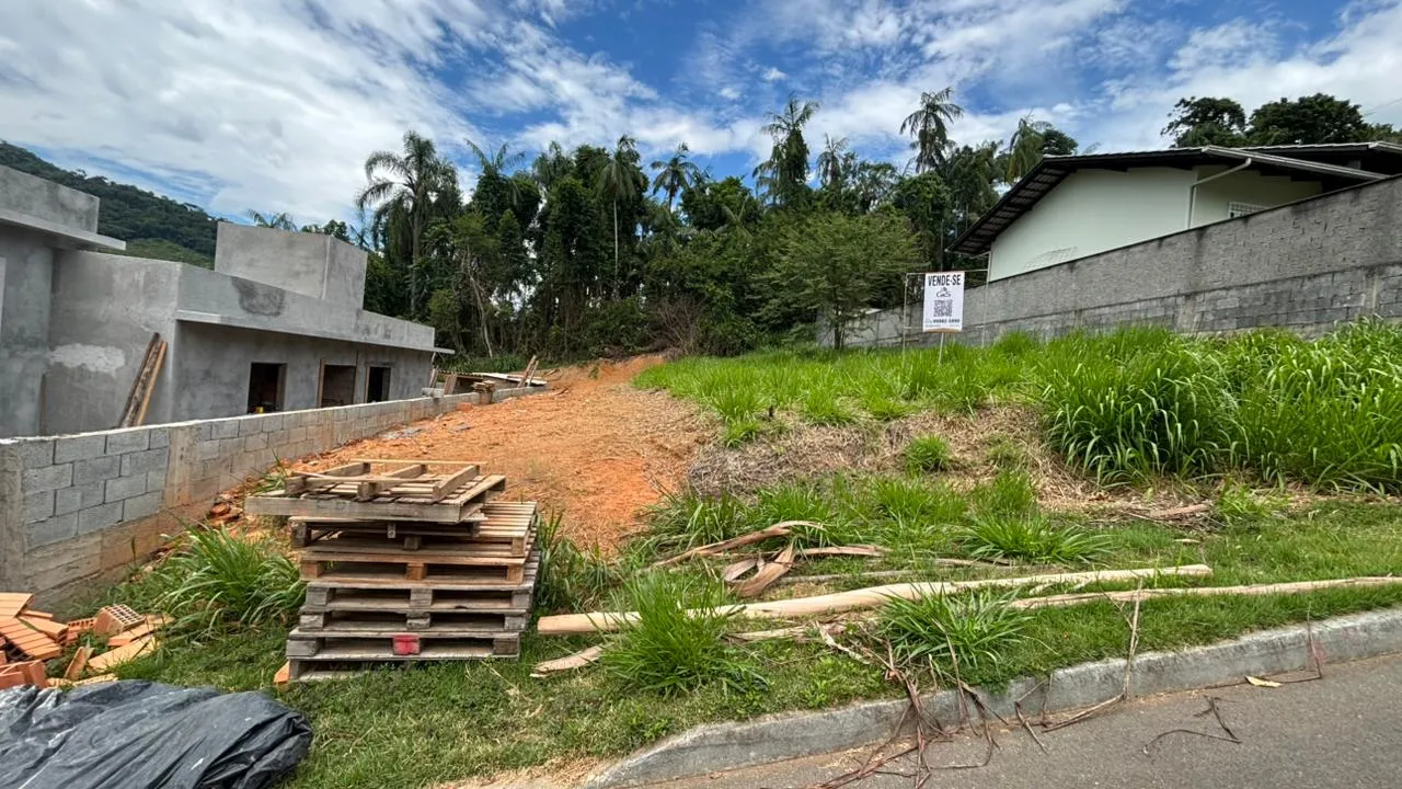 Excelente oportunidade para investir ou construir no bairro Encano, em Indaial/SC! - foto 1