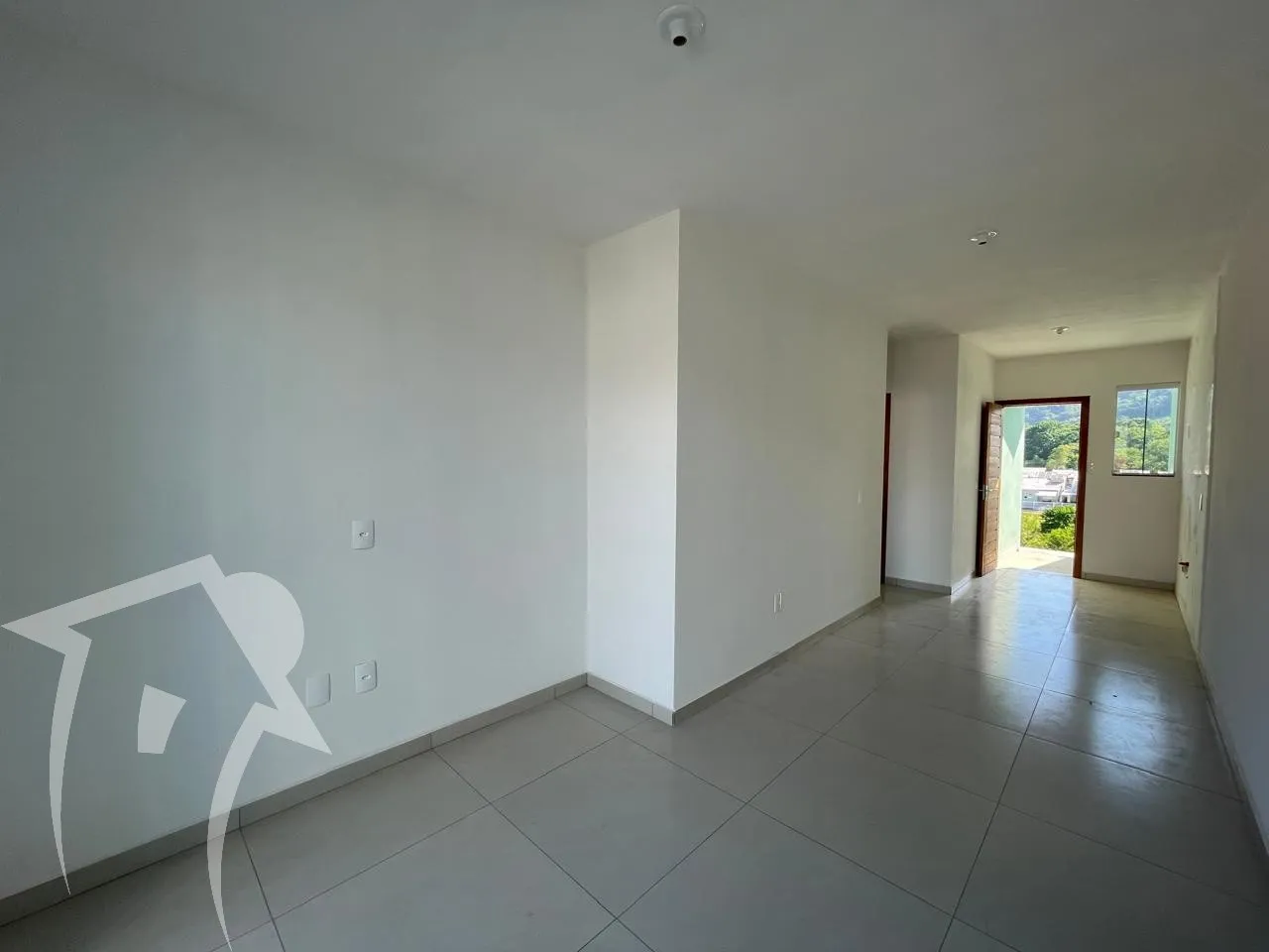 Casa nova no bairro Arapongas, com excelente espaço de terreno e vista privilegiada — foto 4