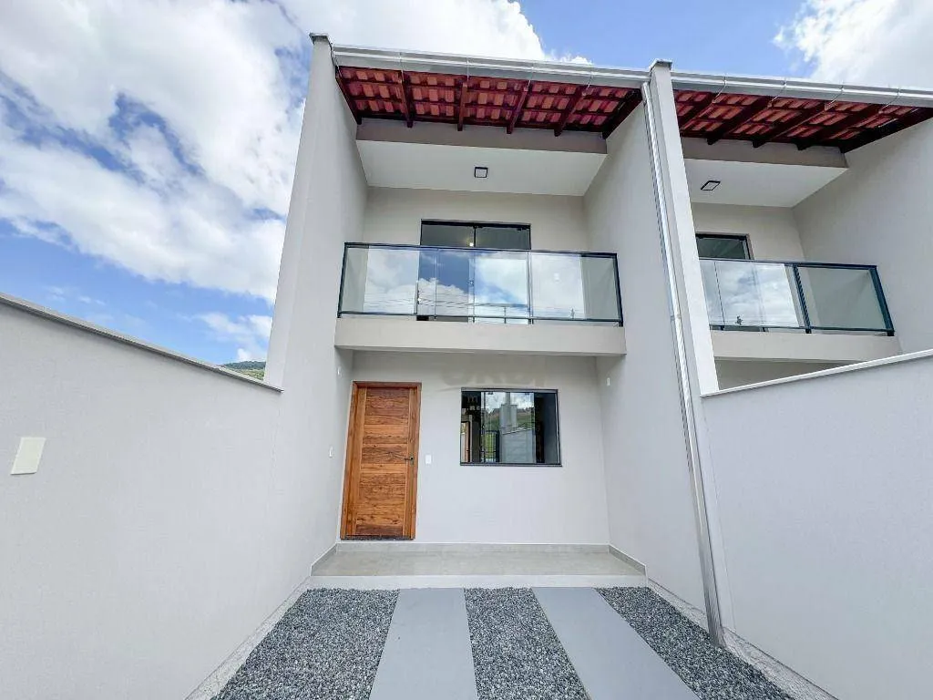 Sobrado com 2 dormitórios à venda, 92 m por R$ 440.000,00 - Itoupavazinha - Blumenau/SC - foto 1