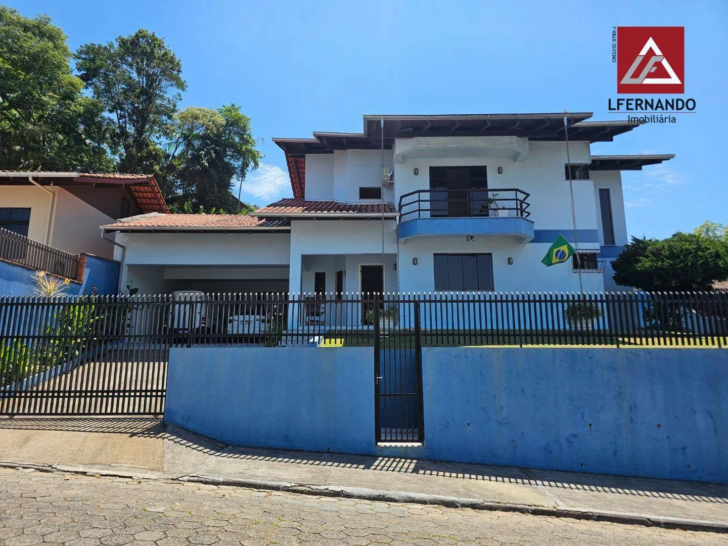 Casa mobiliada com 4 dormitórios, sendo 1 suíte à venda, 298 m por R$ 1.080.000 - Escola Agrícola - Blumenau/SC — foto 2