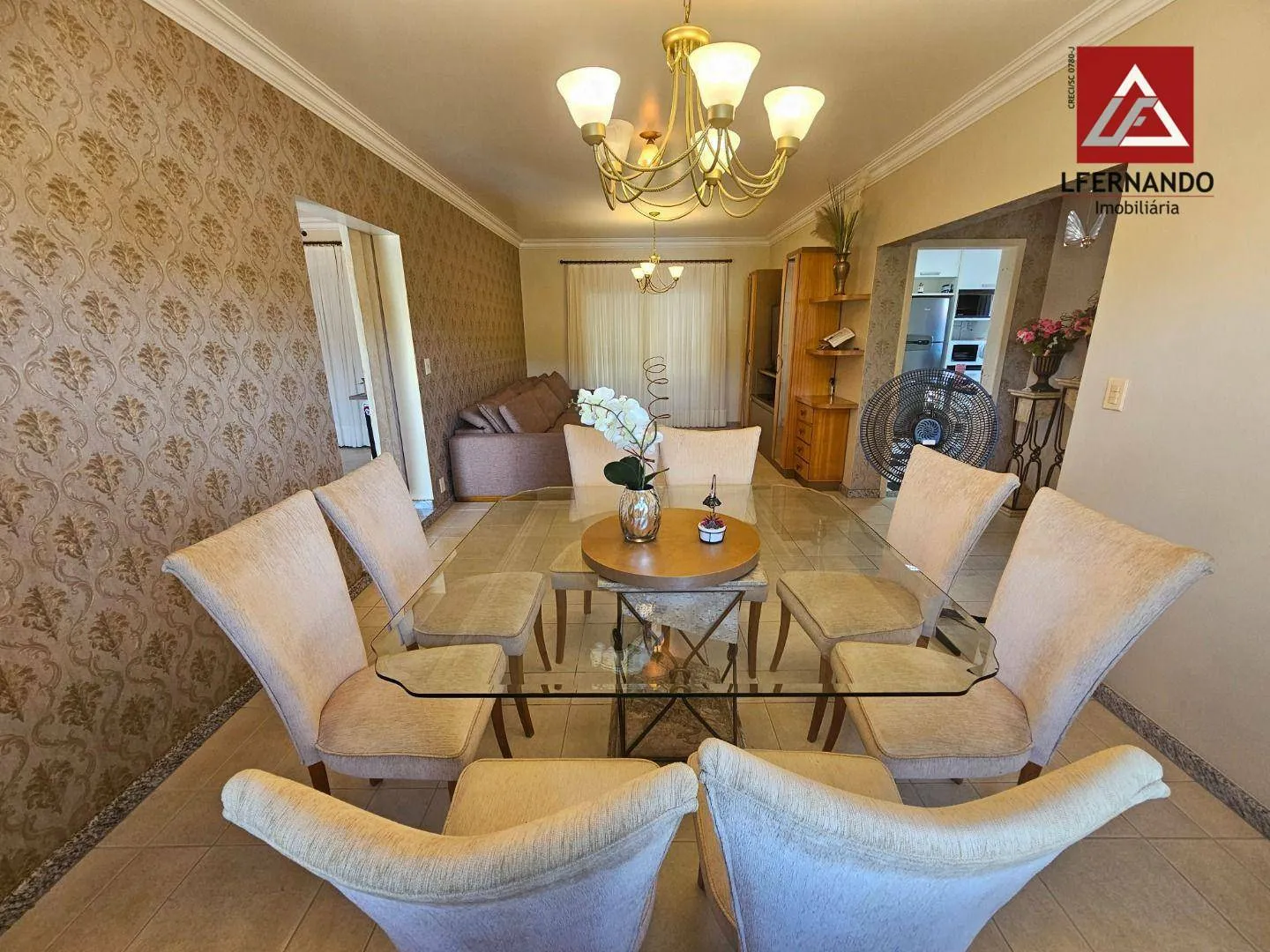 Casa mobiliada com 4 dormitórios, sendo 1 suíte à venda, 298 m por R$ 1.080.000 - Escola Agrícola - Blumenau/SC — foto 6