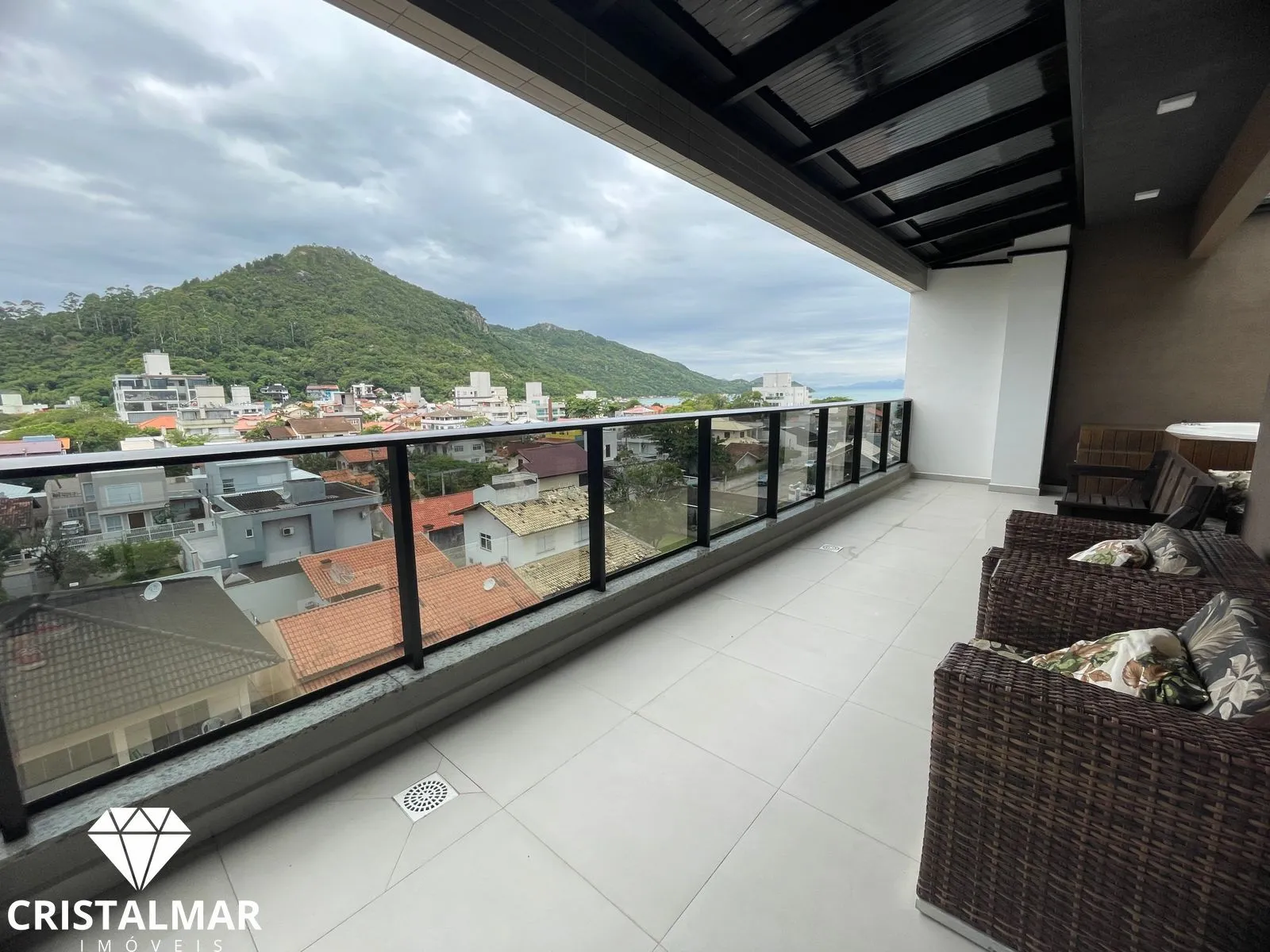 Luxo e Conforto a poucos passos da Praia — foto 3