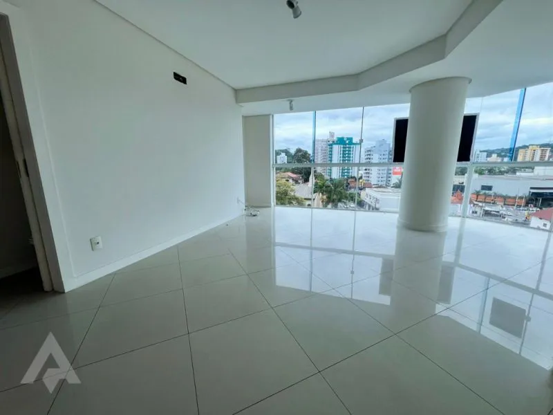 Apartamento com 3 suítes à venda por R$750.000,00 - Bairro Itoupava Seca - Blumenau/SC - foto 1