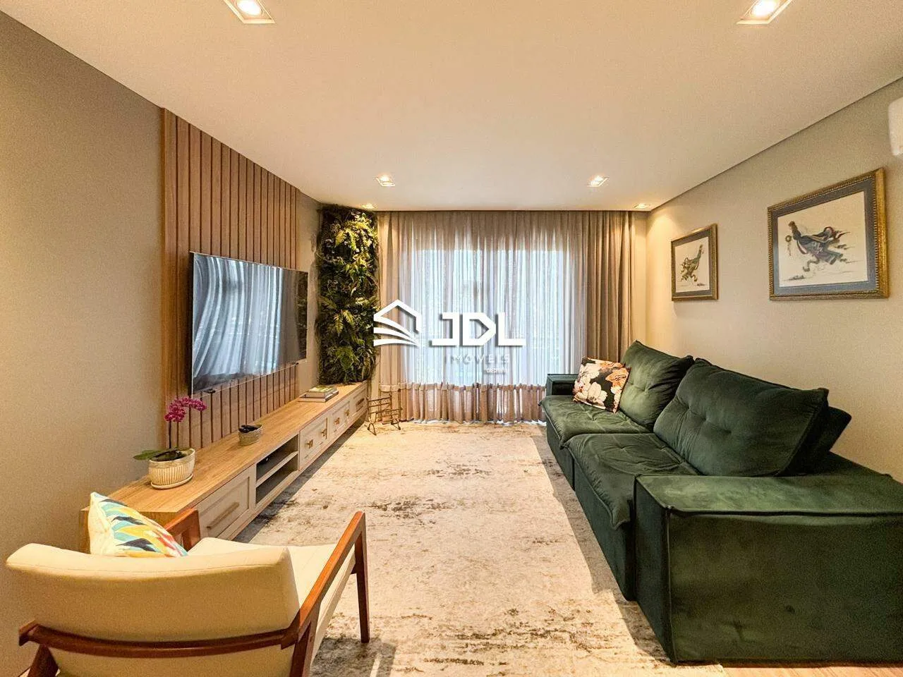 Apartamento à Venda no Bairro Vorstadt em Blumenau - 3 Dormitórios, 1 Suíte, 130m - R$ 750.000 — foto 3