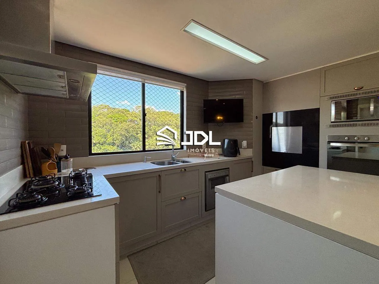 Apartamento à Venda no Bairro Vorstadt em Blumenau - 3 Dormitórios, 1 Suíte, 130m - R$ 750.000 — foto 7
