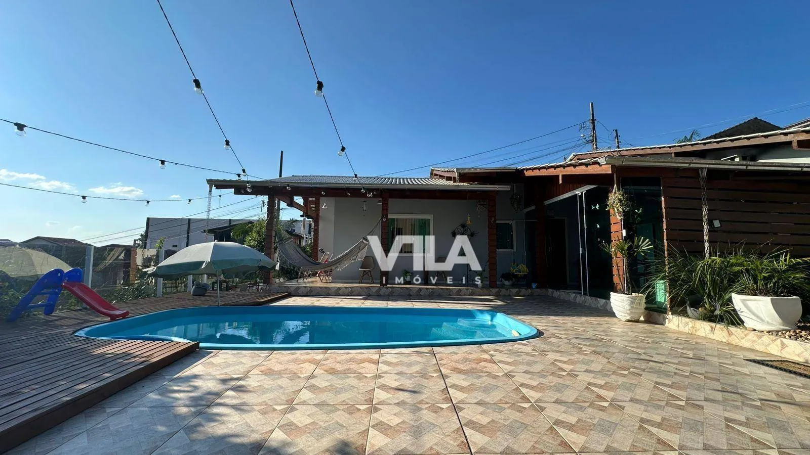 Casa com 4 dormitórios sendo 1 Suíte à venda, 218 m - Água Verde - Blumenau/SC - foto 1