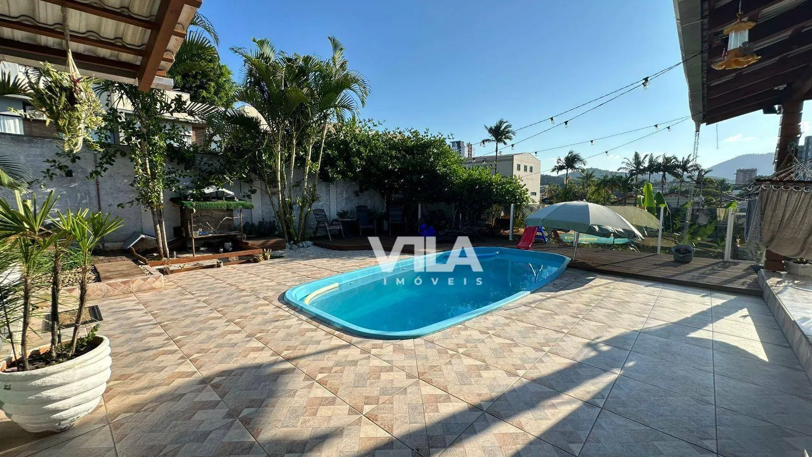 Casa com 4 dormitórios sendo 1 Suíte à venda, 218 m - Água Verde - Blumenau/SC — foto 2