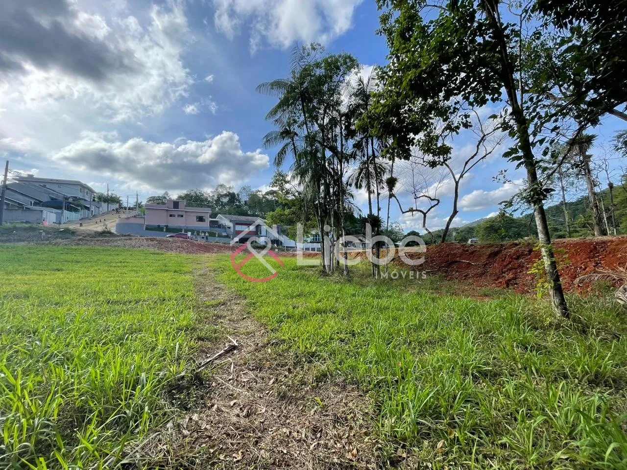 Terreno no Centro de Pomerode com 1.046,49m fazendo frente em 15,00 metros. — foto 4