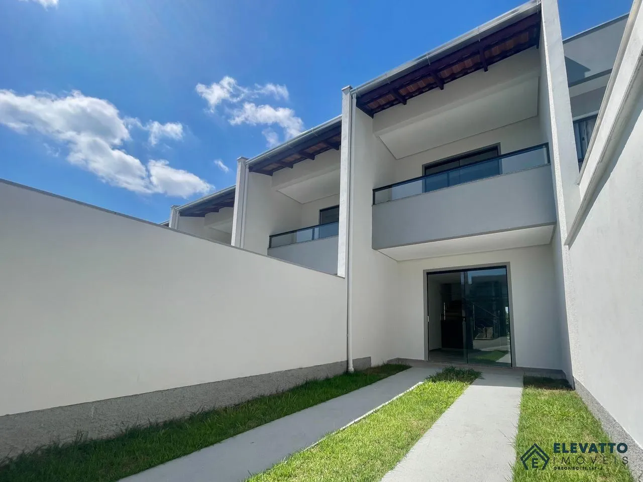 Casa para Venda em Blumenau, Tribess, 2 dormitórios, 2 banheiros, 2 vagas - foto 1