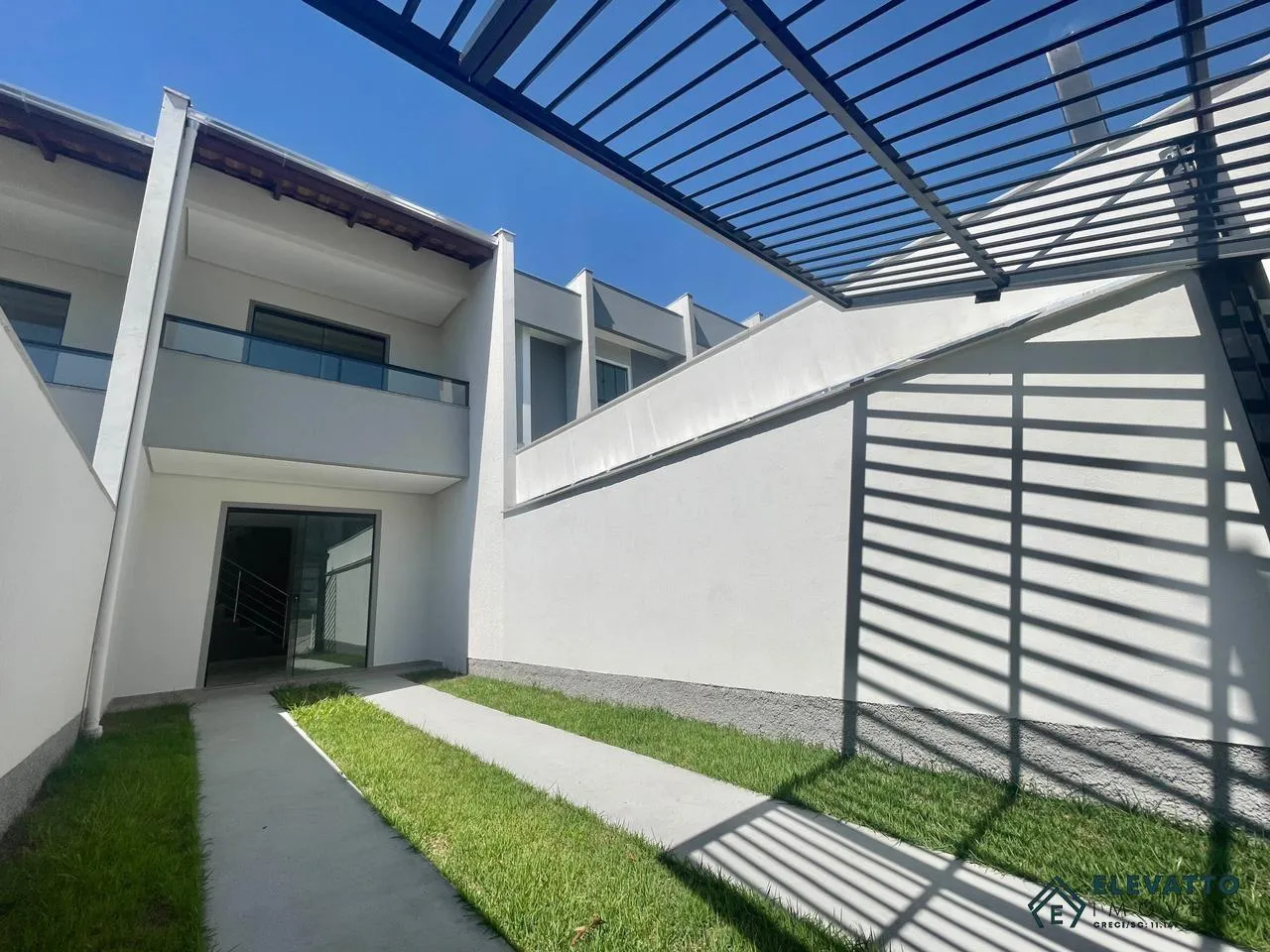 Casa para Venda em Blumenau, Tribess, 2 dormitórios, 2 banheiros, 2 vagas — foto 2