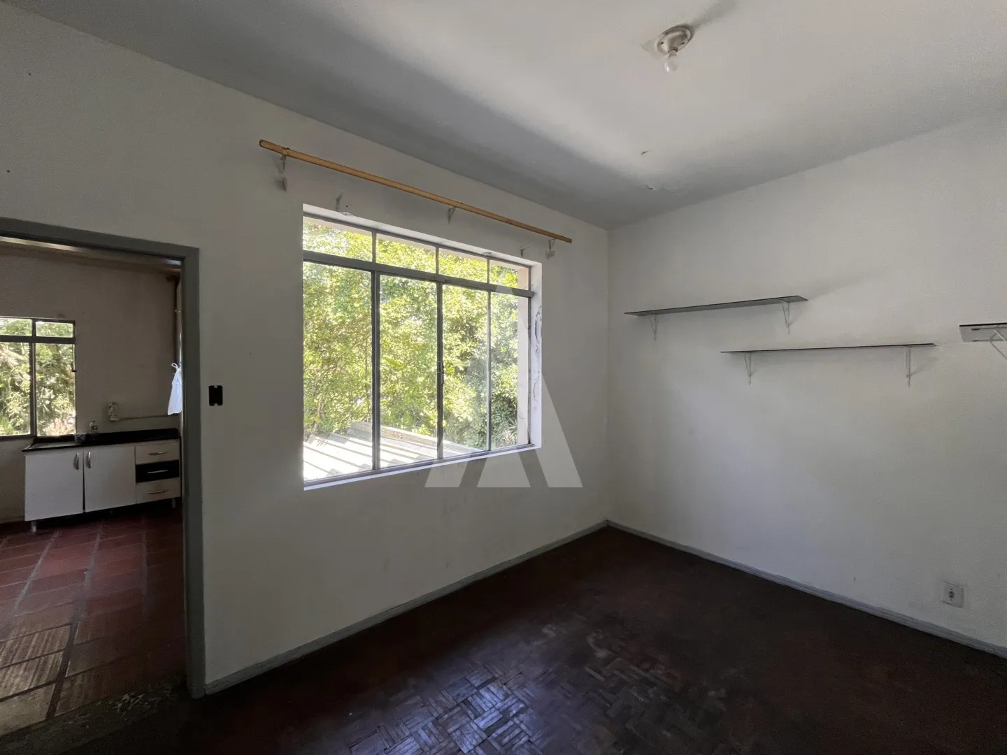 Imóvel comercial com 6 salas no Santo Antonio em Joinville, medindo 300,00 m. — foto 7