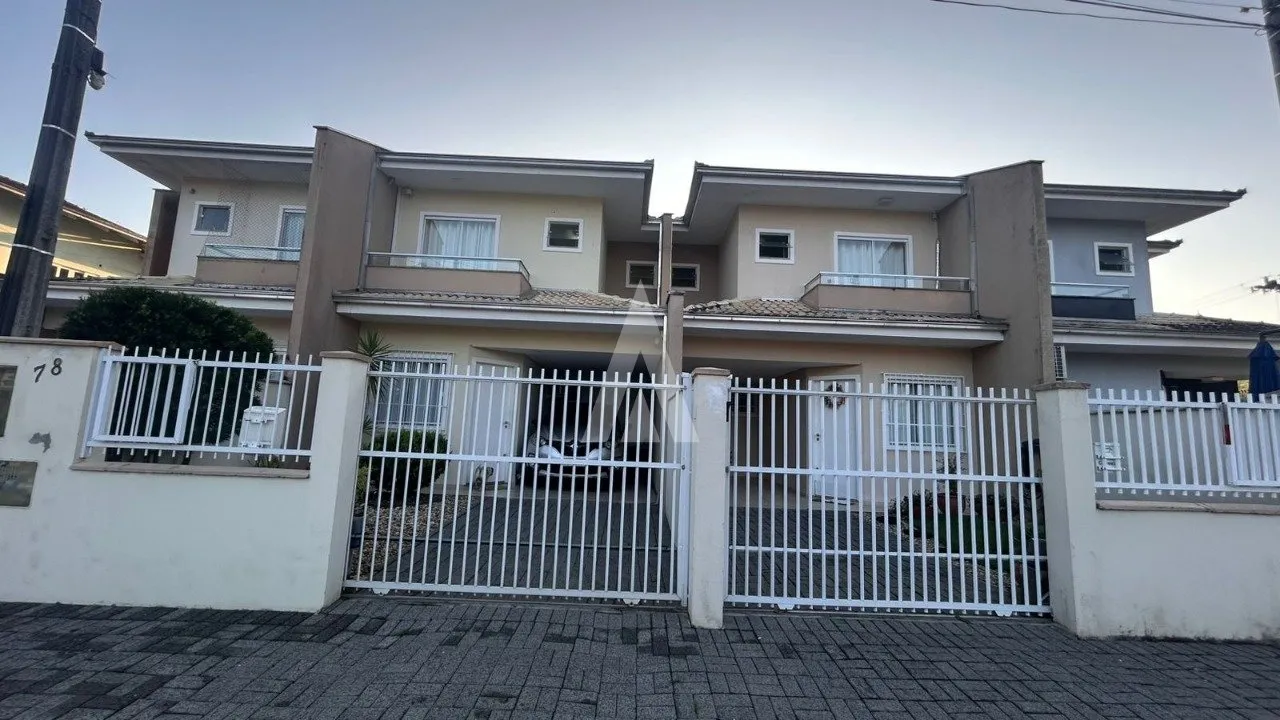 Casa com 1 suíte e 2 quartos à venda no bairro Nova Brasília em Joinville-SC por R$679.000,00. - foto 1