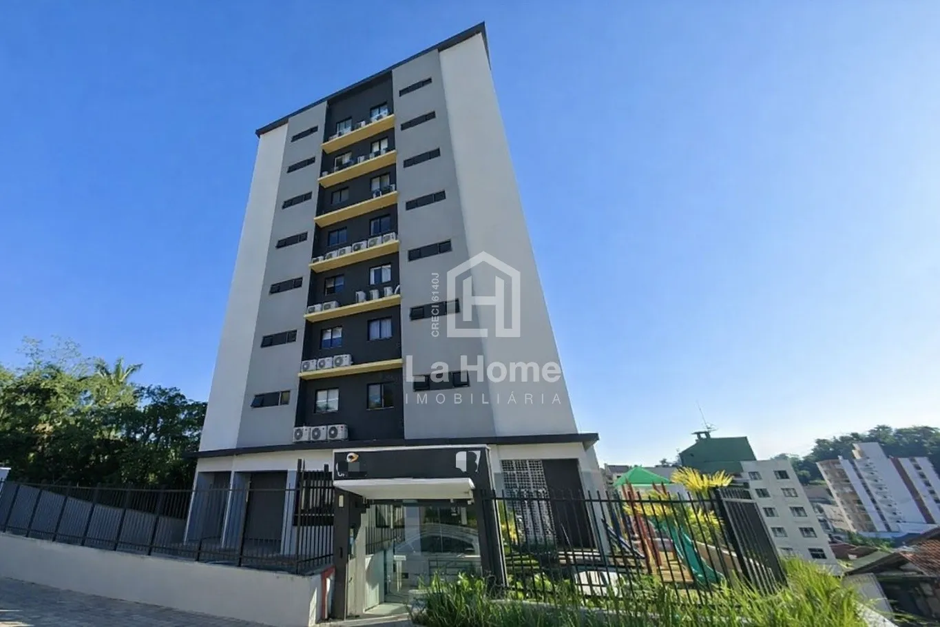 Apartamento com 02 dormitórios sendo 01 suíte à venda em Blumenau, Bairro Escola Agrícola - foto 1