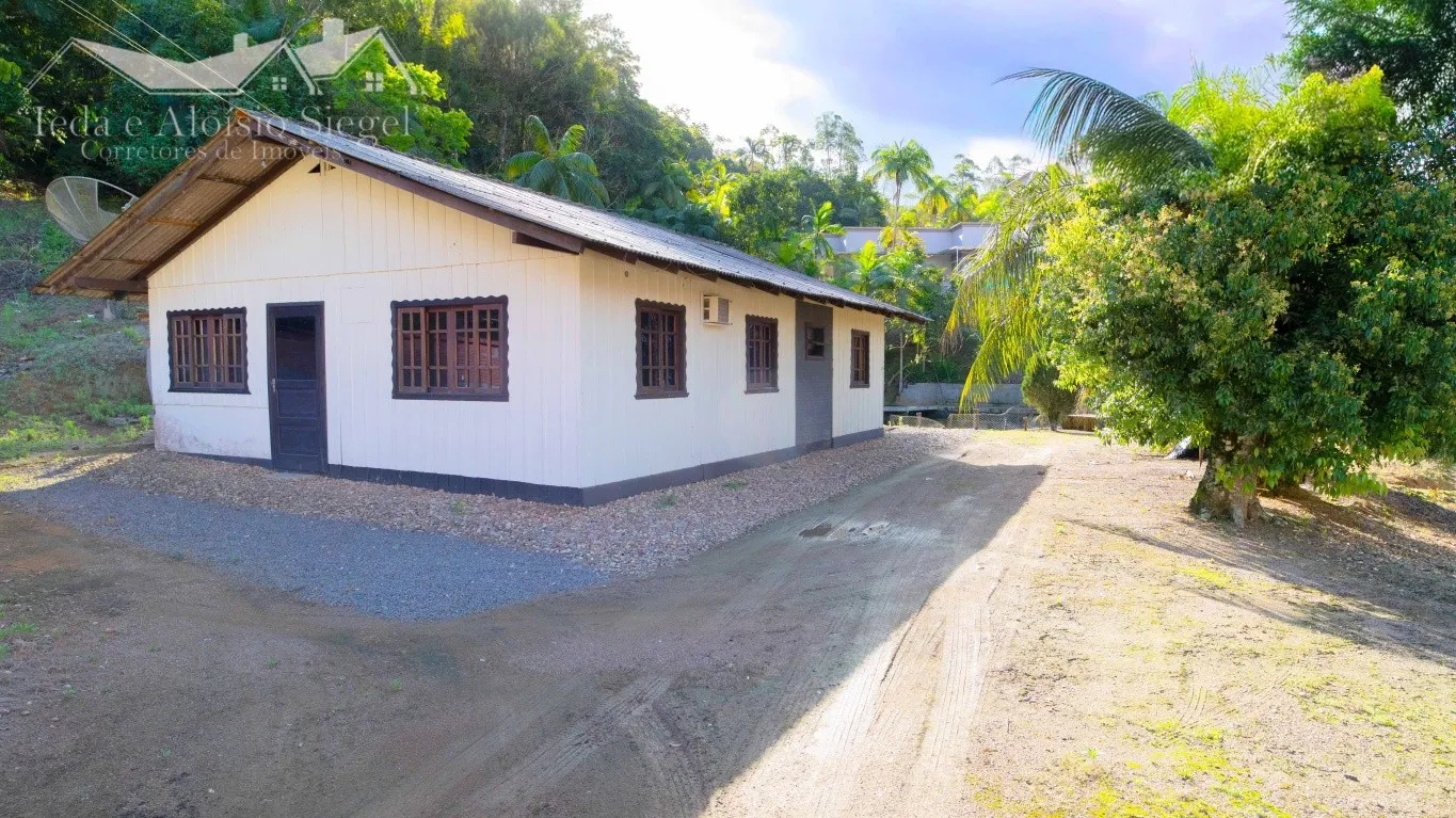 Sítio com 57.000 m2 em Bairro Centro - Benedito Novo/SC Ref. 1615 - foto 1