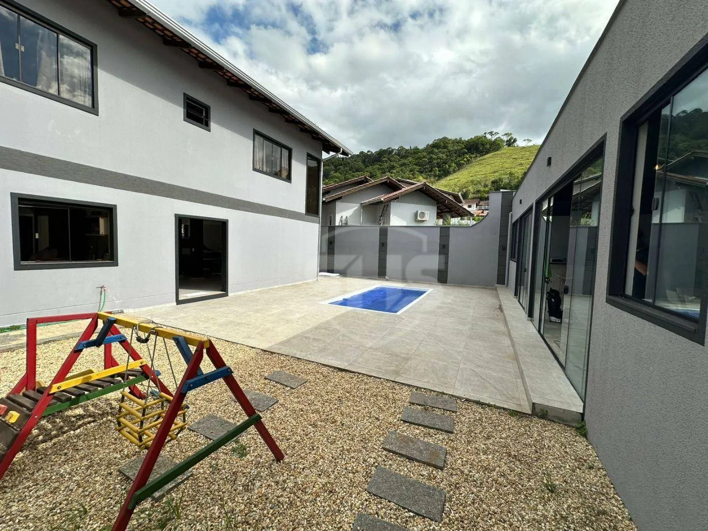 Casa com 3 dormitórios à venda, 382 m por R$ 1.099.000,00 - Bela Vista - Gaspar/SC — foto 7