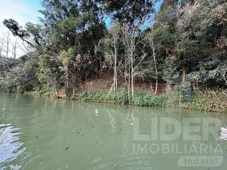 Terreno em frente ao lago da Barragem em Pinhal com aproximadamente 1.070m — foto 4