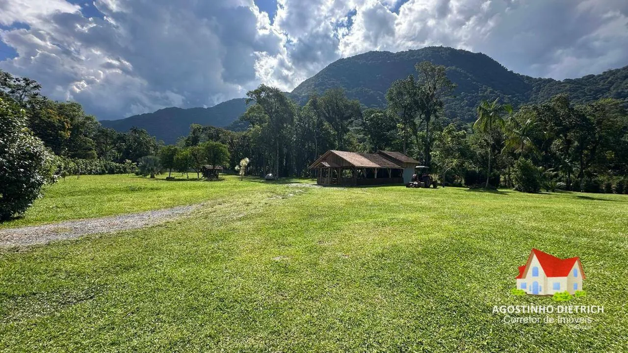 Linda Chacara C/Area de 68.973 m2 + Galpao de Festa + Residencia + Plantacao de Pupunha No Distrito de Pirabeiraba! - foto 1