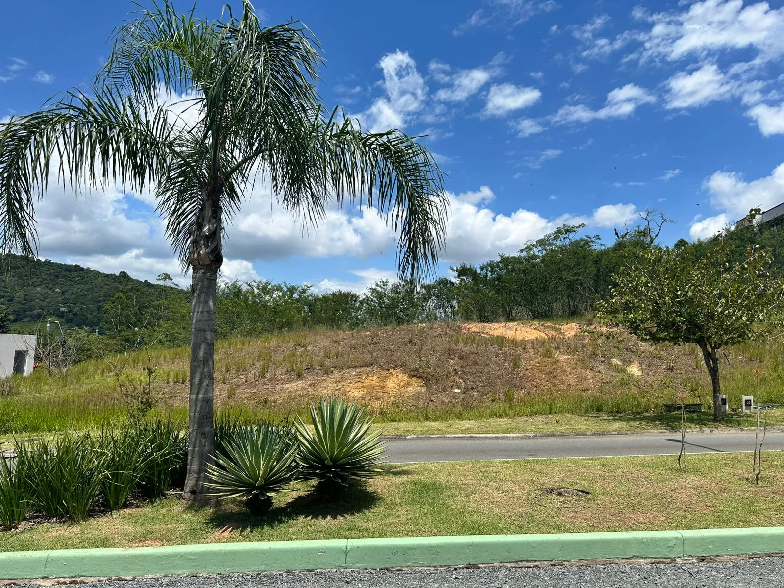 Terreno condomínio fechado - foto 1