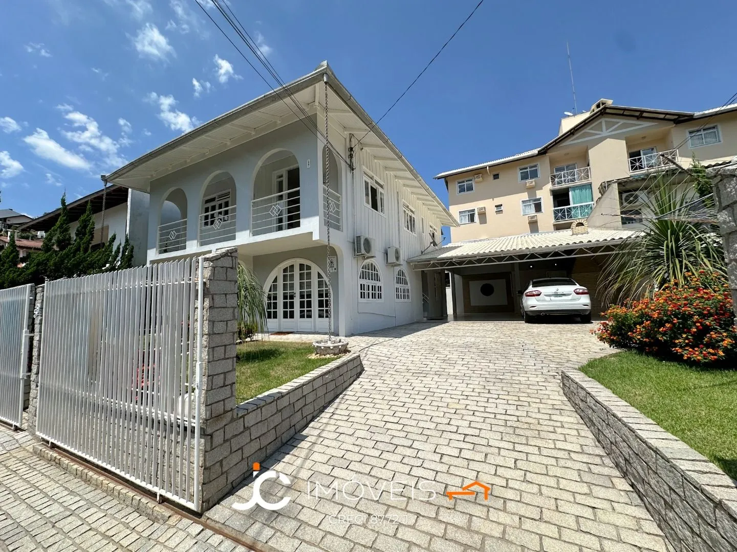 Casa com 3 dormitórios à venda, 214 m por R$ 790.000,00 - Água Verde - Blumenau/SC - foto 1